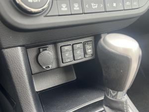 Thumbnail 9 Toyota Corolla LE 2016