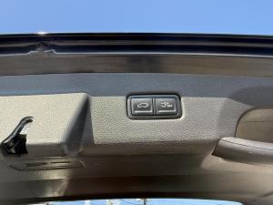 Miniature 9 Kia Carnival SX 2024