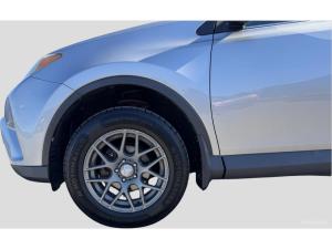 Thumbnail 10 Toyota Rav4 LE 2017