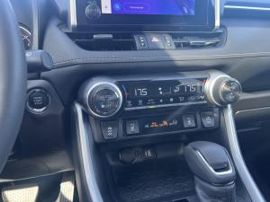 Miniature 23 Toyota Rav4 XLE 2025