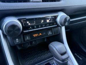 Thumbnail 21 Toyota Rav4 LE 2020