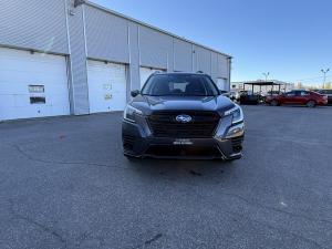 Miniature 9 Subaru Forester Base 2024