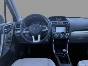 Miniature 16 Subaru Forester 2.5i Touring 2017