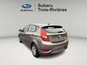 Miniature 8 Hyundai Accent GL 2013
