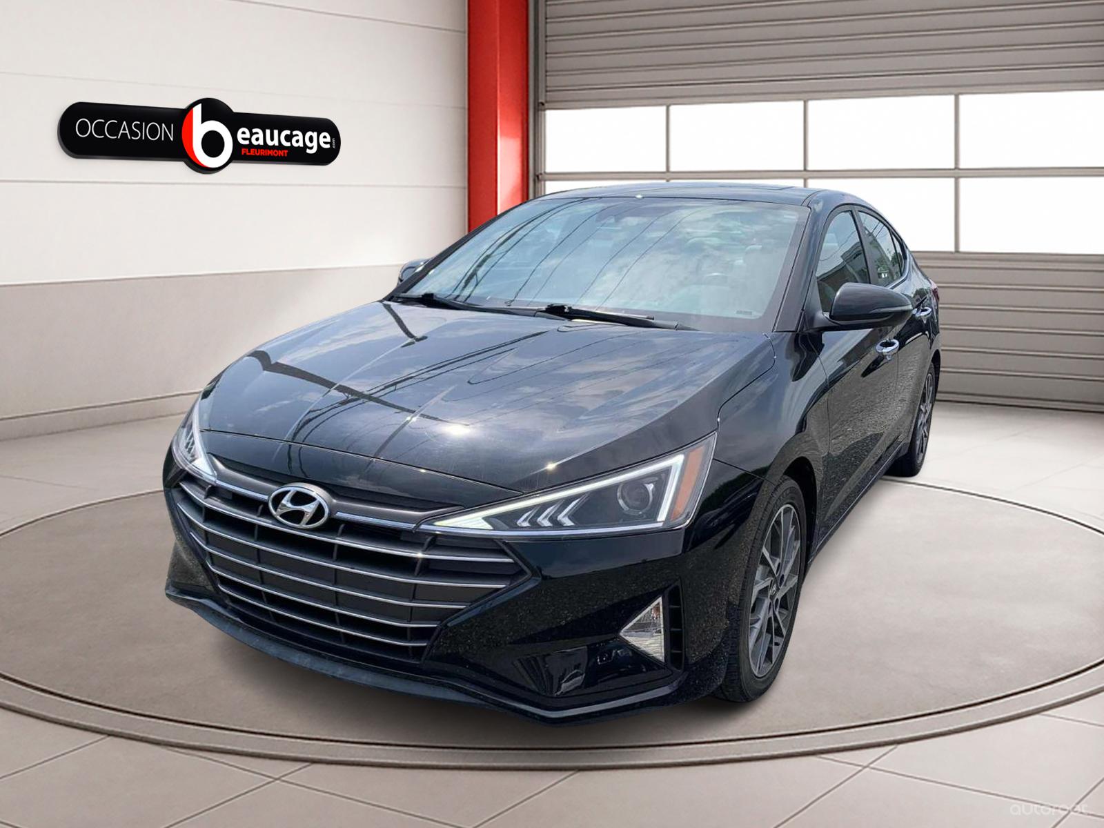 Hyundai Elantra Luxury 2020