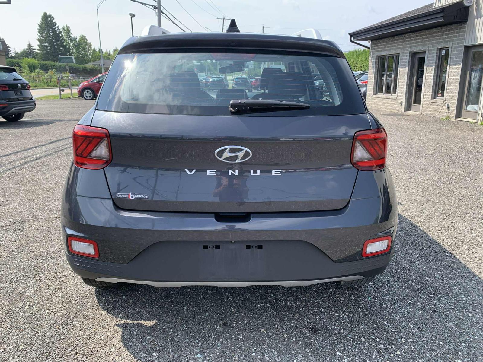 Hyundai Venue Ultimate Urban Denim 2021 — photo 8