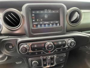 Thumbnail 22 Jeep Gladiator Sport S 2022