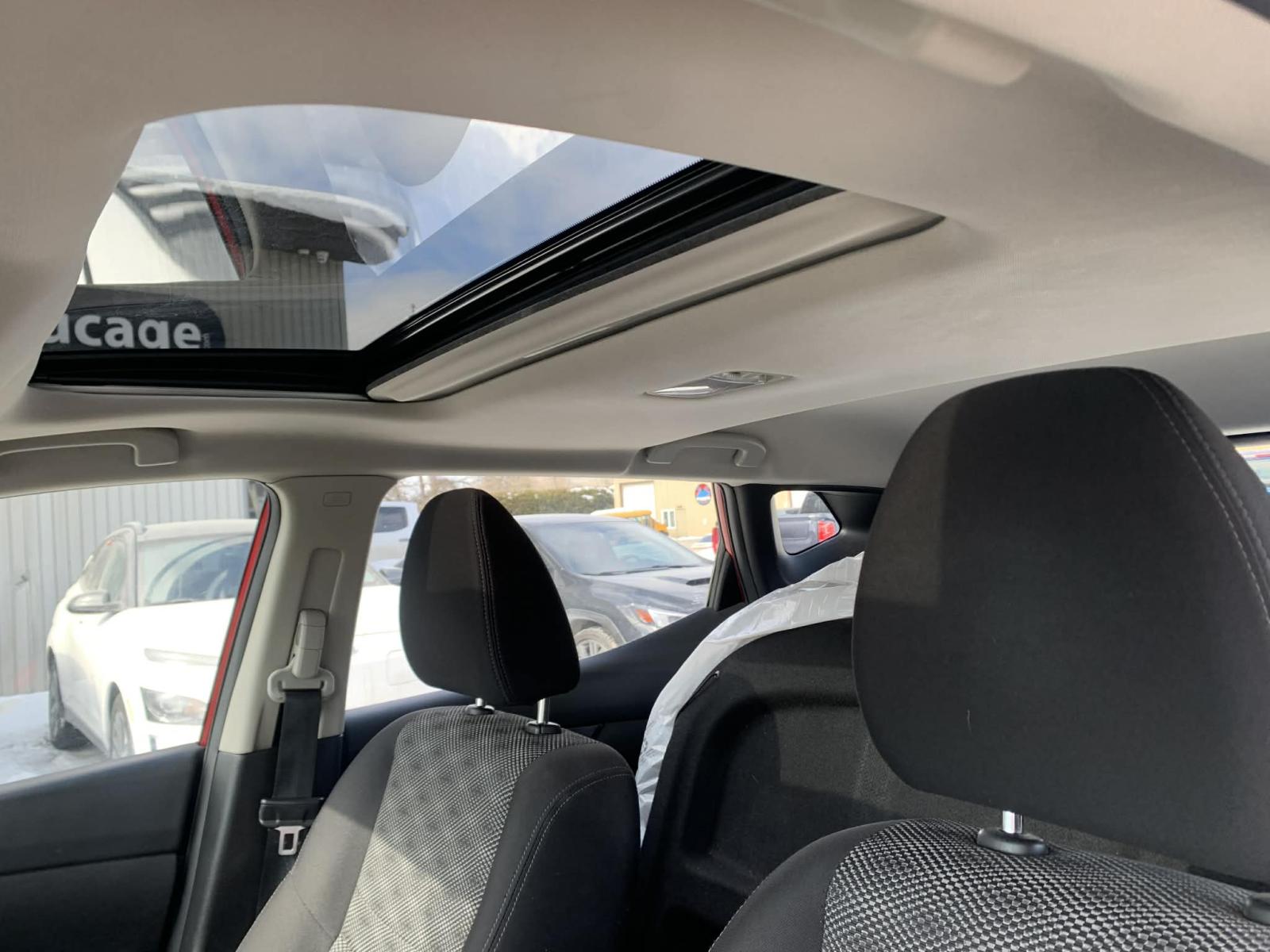 Image 13 Nissan Qashqai SV 2020