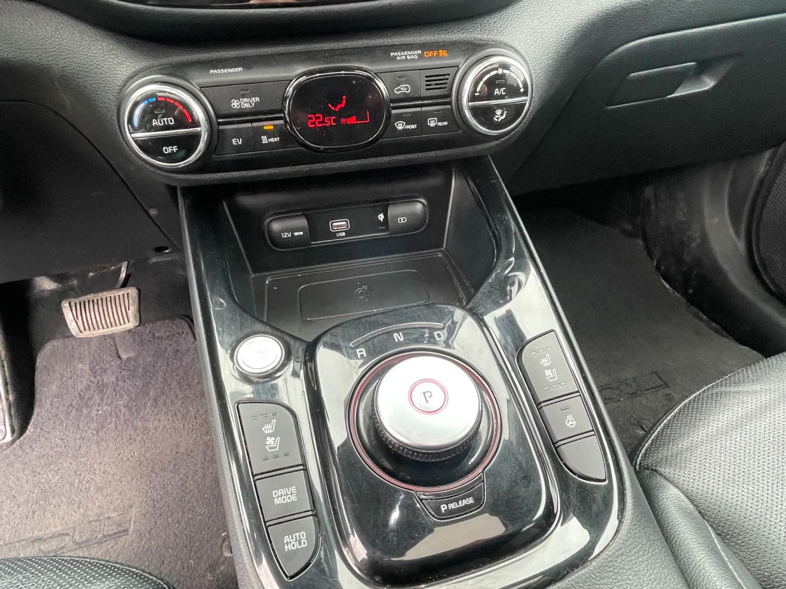 Image 20 Kia Soul EV Limited 2022