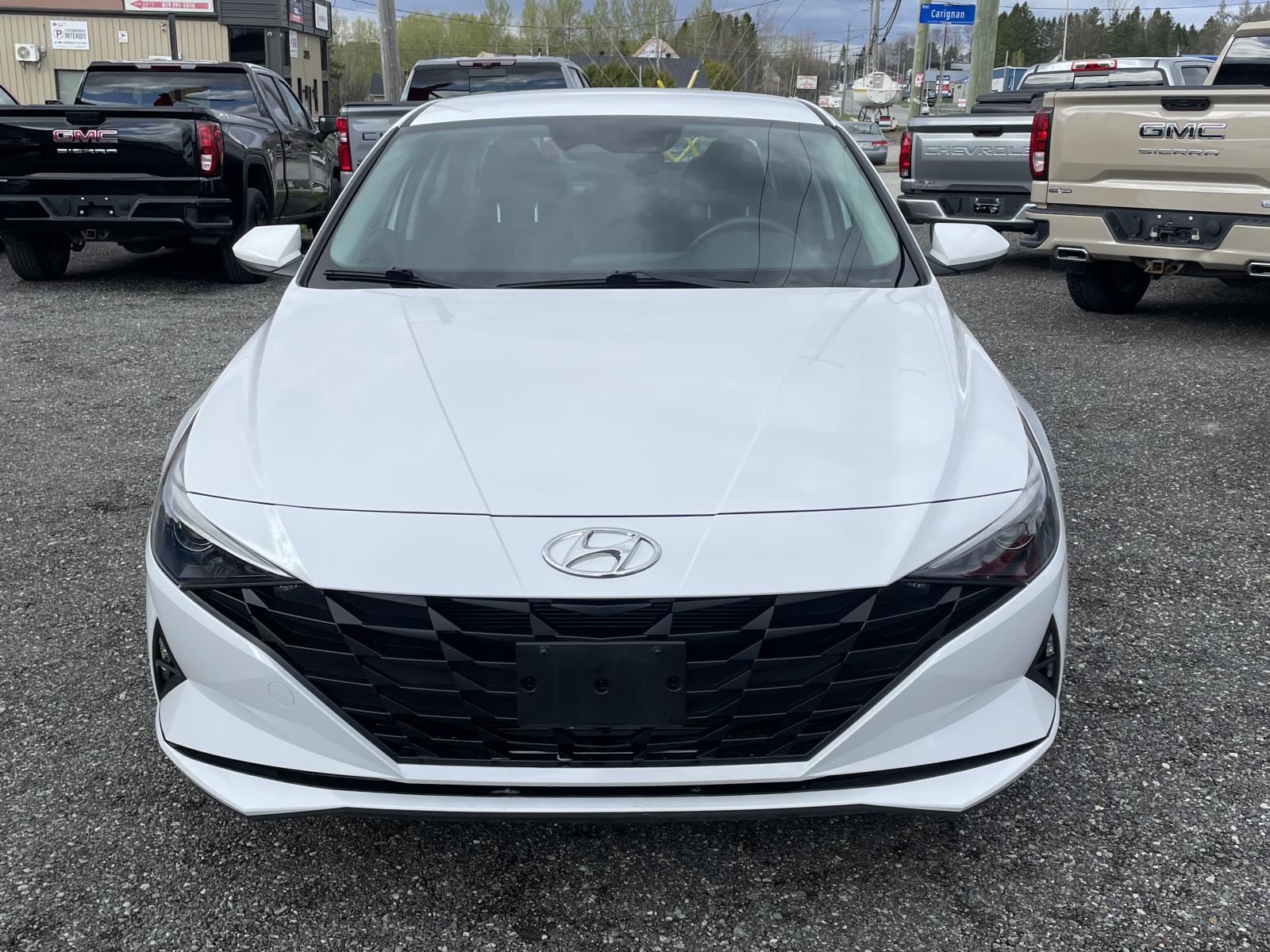 Hyundai Elantra Preferred 2022 — photo 7