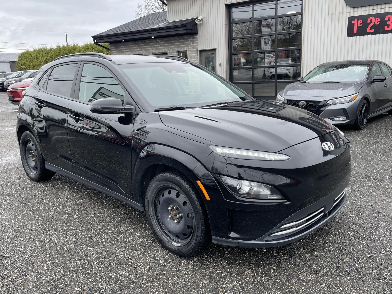 Hyundai Kona EV Preferred 2023 — photo 3