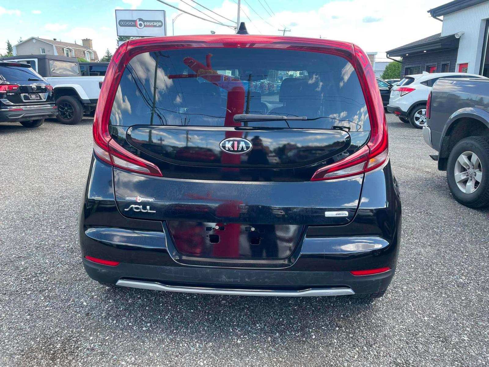 Kia Soul EV Limited 2021 — photo 5