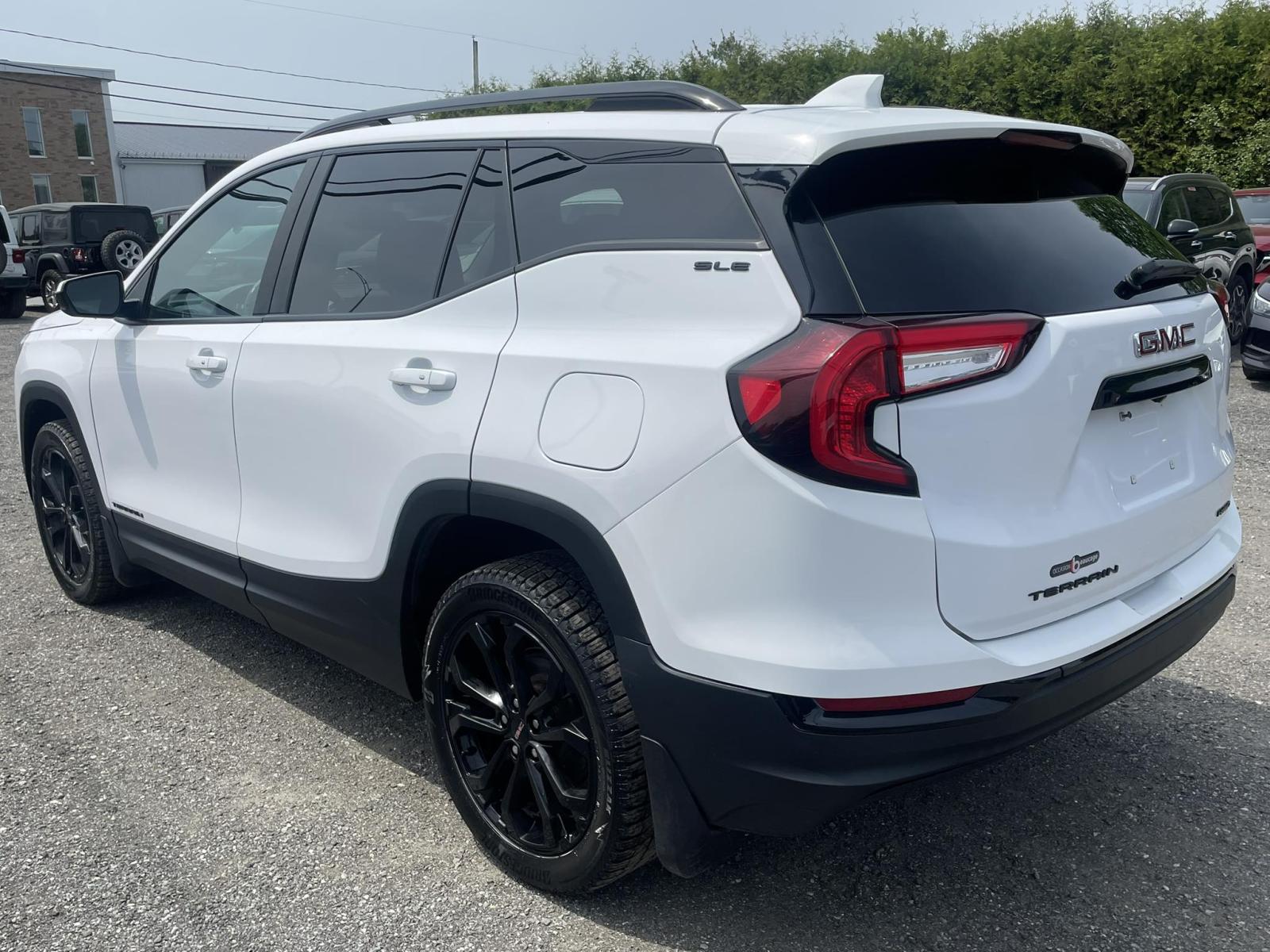 GMC Terrain SLE 2022 — photo 5