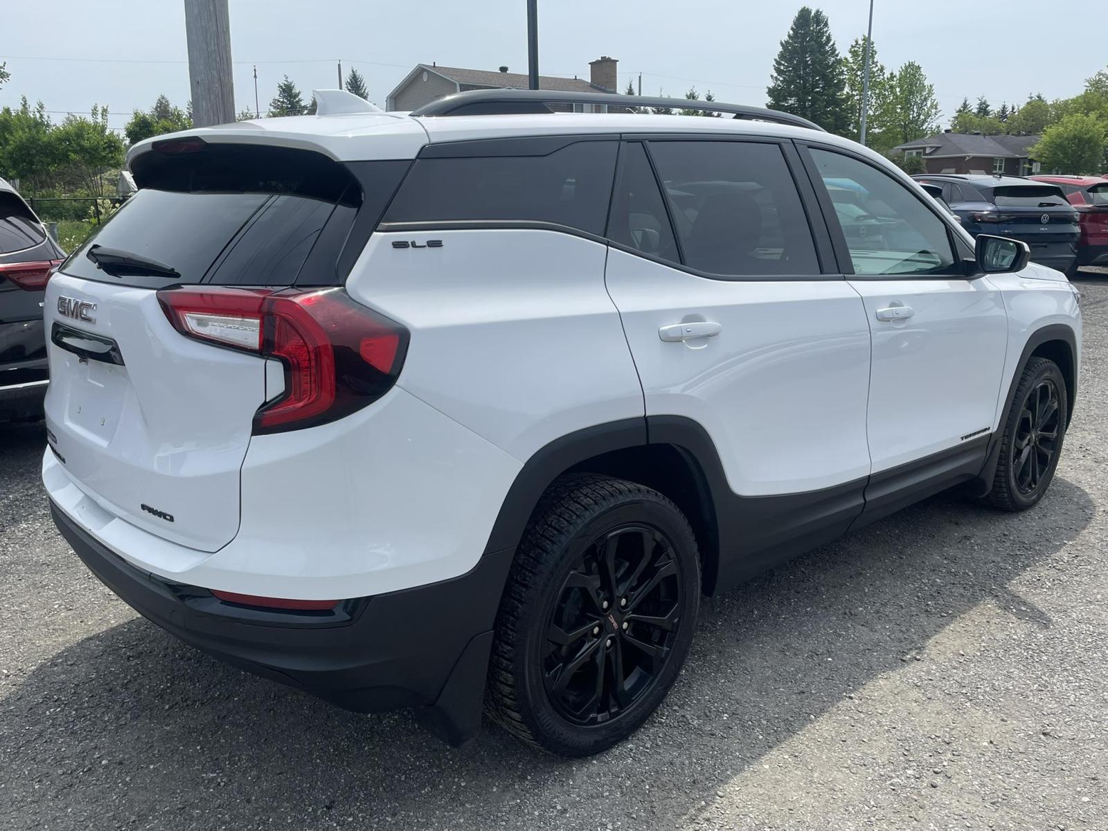 GMC Terrain SLE 2022 — photo 4