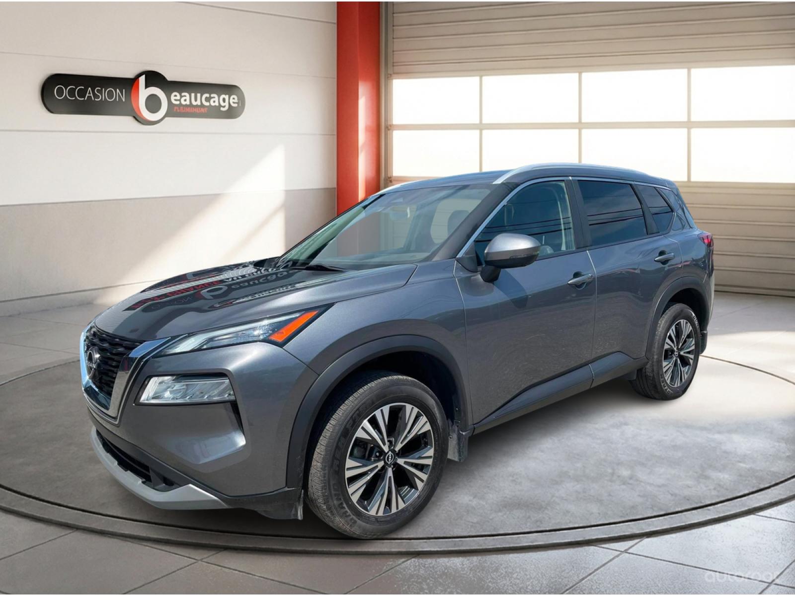 Nissan Rogue SV Moonroof 2023