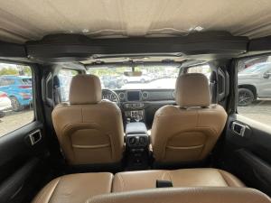Miniature 13 Jeep Wrangler 4XE Unlimited Sahara 2022