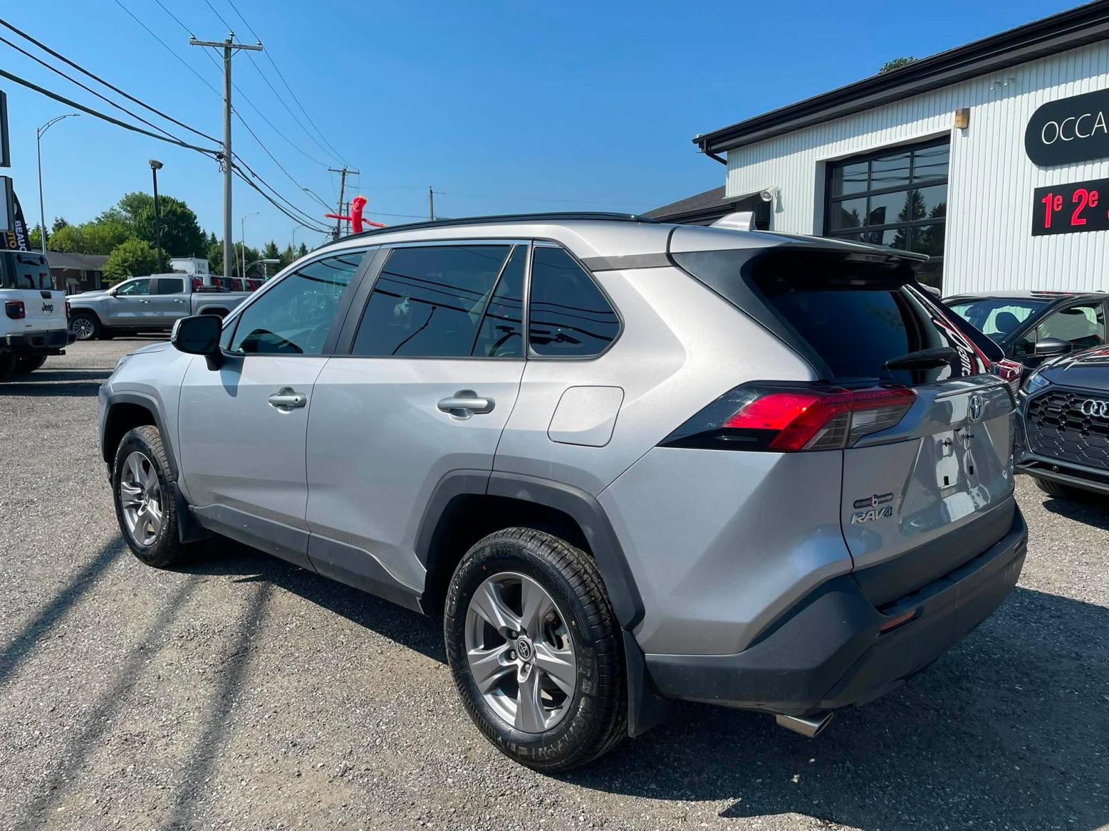 Toyota Rav4 XLE 2023 — photo 5