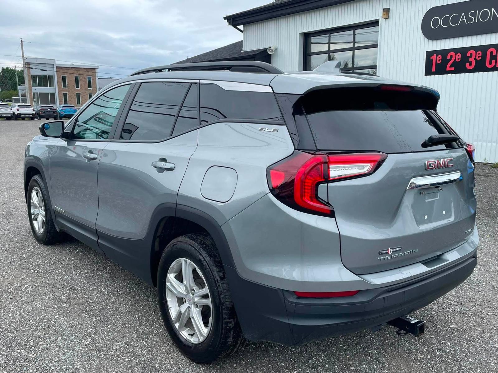 GMC Terrain SLE 2023 — photo 5