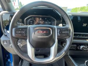 Thumbnail 23 GMC Sierra 1500 Elevation 2024