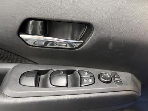 Miniature 8 Nissan Kicks SV 2024