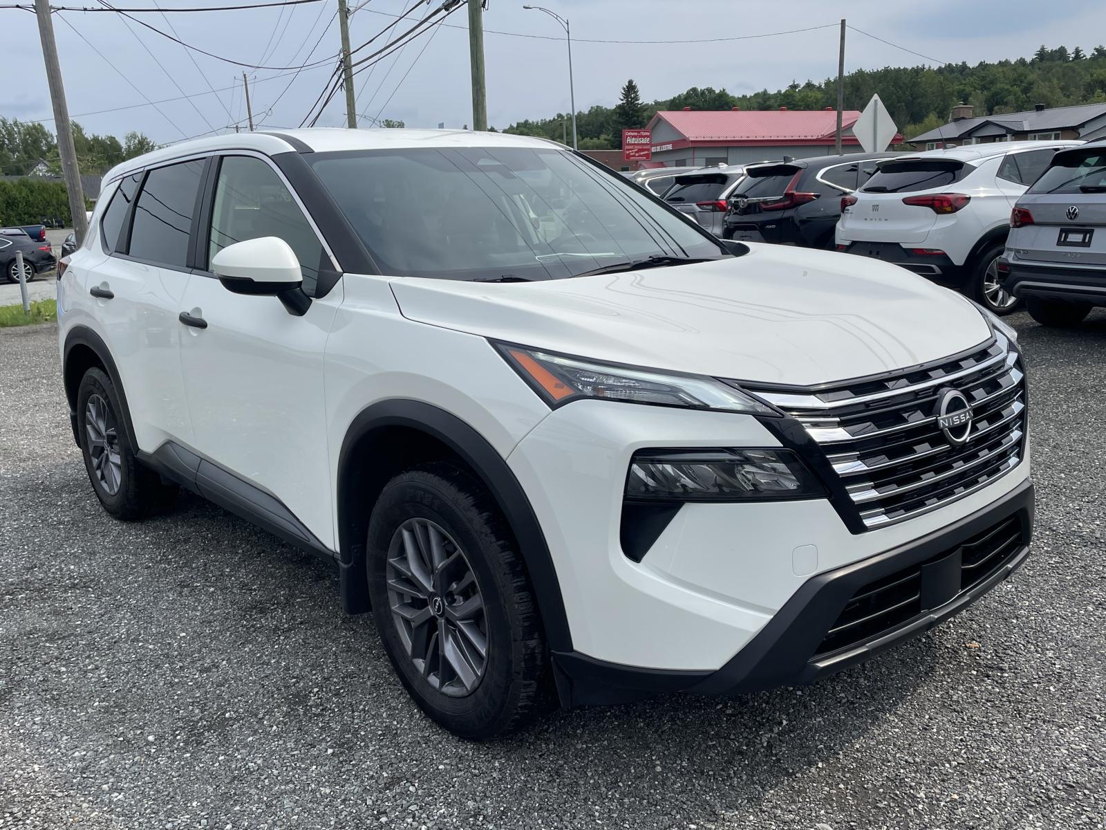 Nissan Rogue S 2024 — photo 3