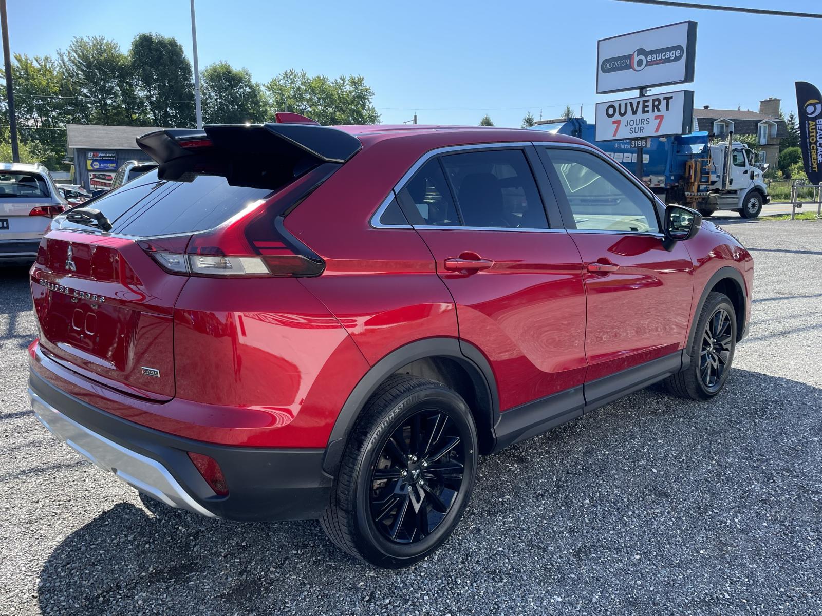 Mitsubishi Eclipse Cross Carbon 2023 — photo 4