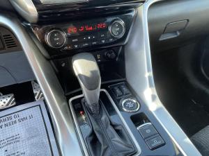 Miniature 25 Mitsubishi Eclipse Cross Carbon 2023