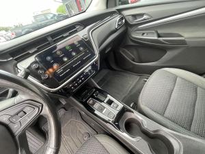 Miniature 30 Chevrolet Bolt EUV LT 2023