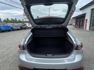 Miniature 9 Mazda Mazda3 Sport GS 2019
