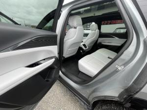 Miniature 14 Cadillac Lyriq Sport 1 2024