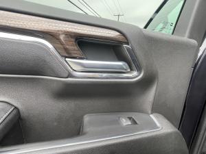 Miniature 13 Chevrolet Silverado 1500 RST 2023