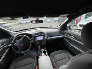Miniature 16 Ford Explorer XLT 2019