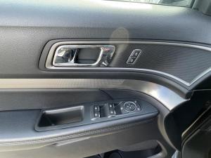 Miniature 20 Ford Explorer XLT 2019