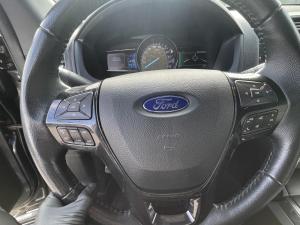 Miniature 25 Ford Explorer XLT 2019