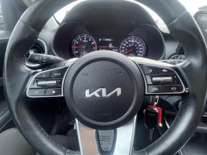 Miniature 22 Kia Forte5 EX 2023