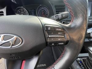 Miniature 26 Hyundai Elantra Sport 2019