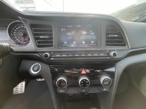 Miniature 28 Hyundai Elantra Sport 2019