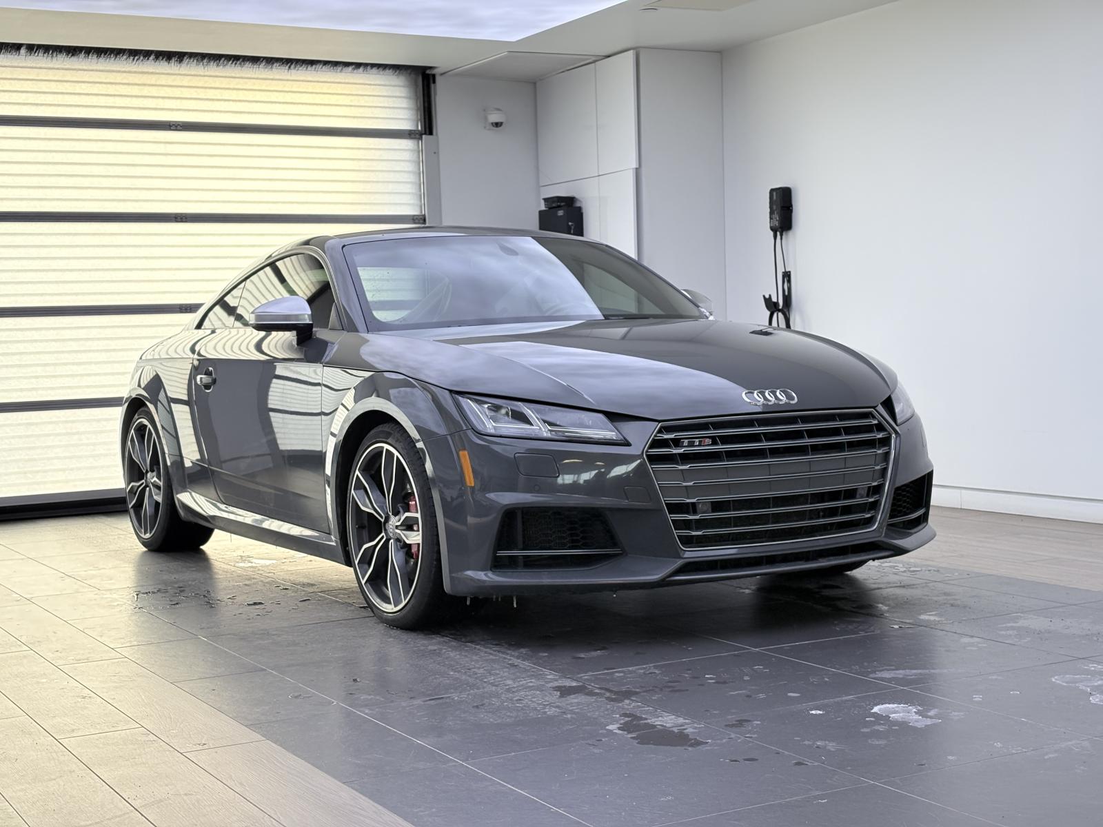 Audi TTS 2.0T quattro Coupe AWD
