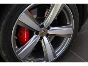 Miniature 6 Porsche Macan GTS 2024