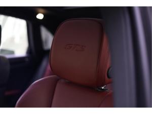 Miniature 15 Porsche Macan GTS 2024