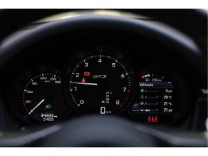Miniature 25 Porsche Macan GTS 2024