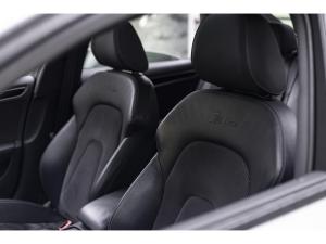 Miniature 16 Audi A4 Progressiv Plus 2016