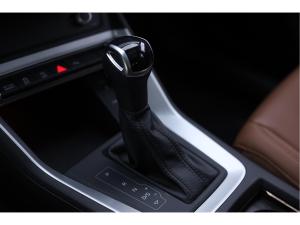 Thumbnail 19 Audi Q3 Progressiv 40 2022