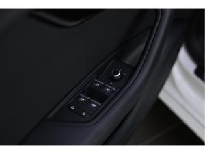 Thumbnail 20 Audi A4 Komfort 45 2023