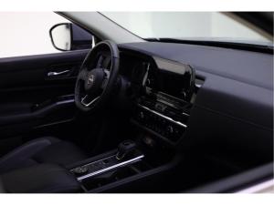 Miniature 12 Nissan Pathfinder SL 2023