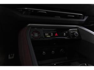 Miniature 28 Audi SQ5 Progressiv 2025