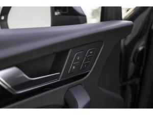 Miniature 25 Audi Q5 45 Technik 2021