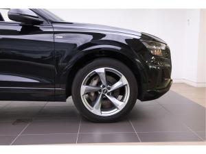 Thumbnail 8 Audi Q8 Progressiv 55 2023