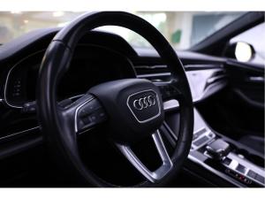 Thumbnail 19 Audi Q8 Progressiv 55 2023