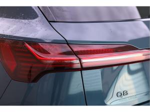 Miniature 10 Audi Q8 e-tron Base 2024